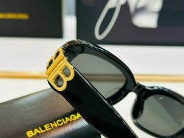 Picture of Balenciga Sunglasses _SKUfw56969085fw